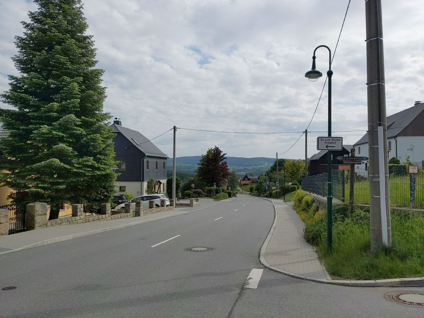 04 Ortsdurchfahrt Burkhardtsgrün